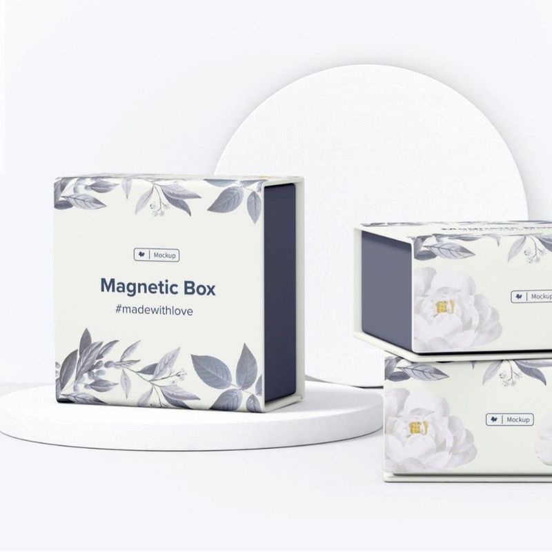 Kotak Hadiah Magnetik Dua Sisi Hot Stamping Perhiasan Custom Parfum Flip Top Box Hadiah