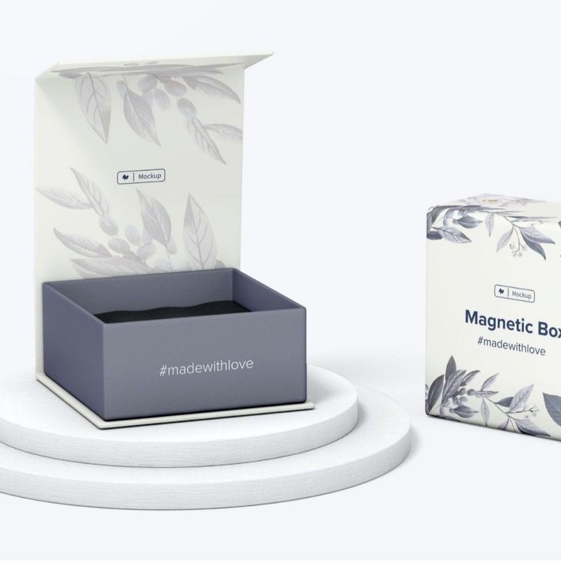 Kotak Hadiah Magnetik Dua Sisi Hot Stamping Perhiasan Custom Parfum Flip Top Box Hadiah