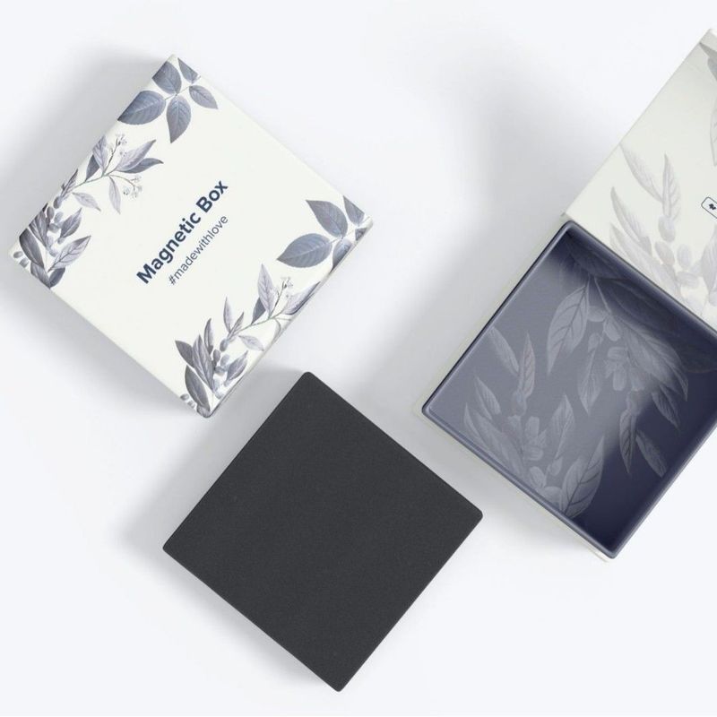 Kotak Hadiah Magnetik Dua Sisi Hot Stamping Perhiasan Custom Parfum Flip Top Box Hadiah