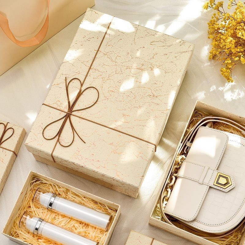 Solid Warna Natal Rigid Gift Packaging Box Kertas Karton Kemasan Box Custom