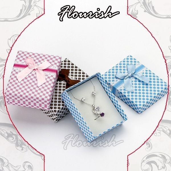 Kothak Perhiasan Kertas Rigid Cardboard Party Box Gift Packaging Box Dengan Tutup Dan Dasar