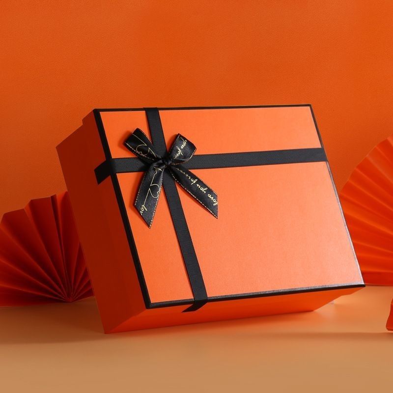 Custom Printed Packaging Carton untuk Topi Mainan Tangan Tinju Sarung Tangan Barang Rumah Tangga Kosmetik T-Shirt Bunga Parfum