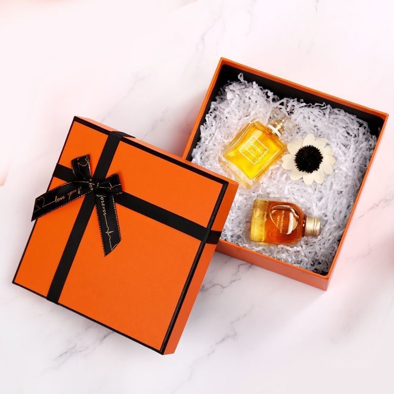 Custom Printed Packaging Carton untuk Topi Mainan Tangan Tinju Sarung Tangan Barang Rumah Tangga Kosmetik T-Shirt Bunga Parfum